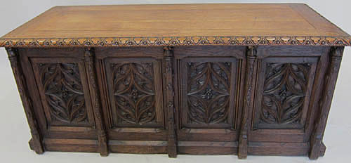 1034-17th-century-chest