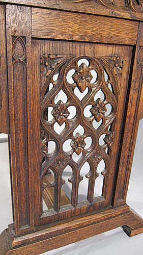 5209-open tracery gothic table