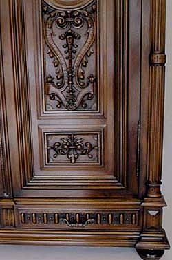 3092-carving on lower part of armoire
