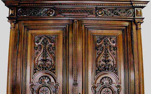3092-upper part of renaissance style armoire in walnut