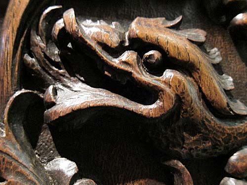 4157-carved dolphin detail