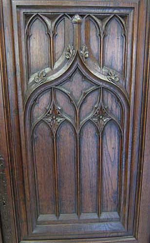 4191-tracery and arch design on cabinet-or-half-armoire
