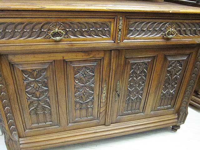 5123 bottom of chestnut cabinet