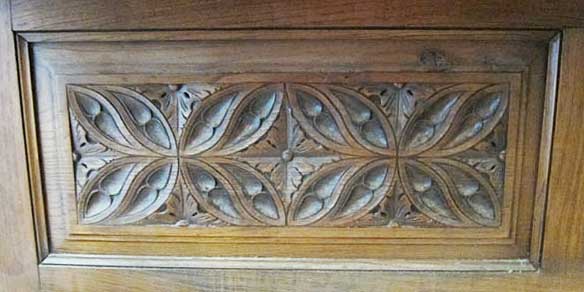 5123 panel from middle of chestnut cabinet