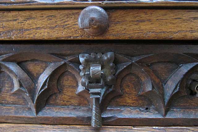 cabinet drawer pull