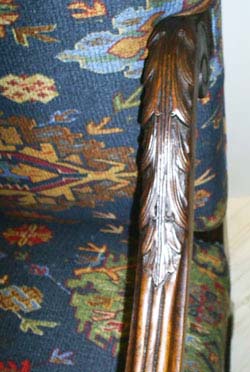 3222a-detail of carved acanthus leaf on armrest