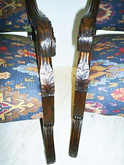 3222a-armrests of chairs