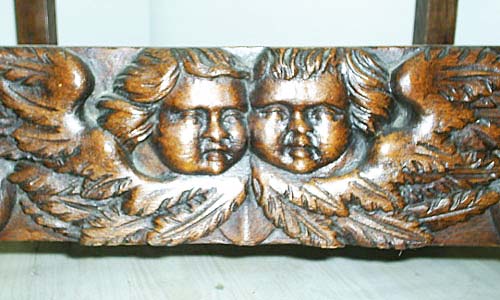 4127-angelots or cherubs on antique chair