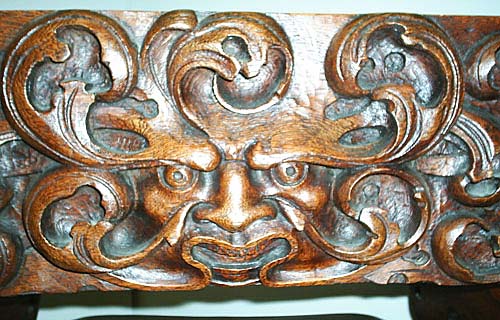 4127-grotesque masque on antique french chair