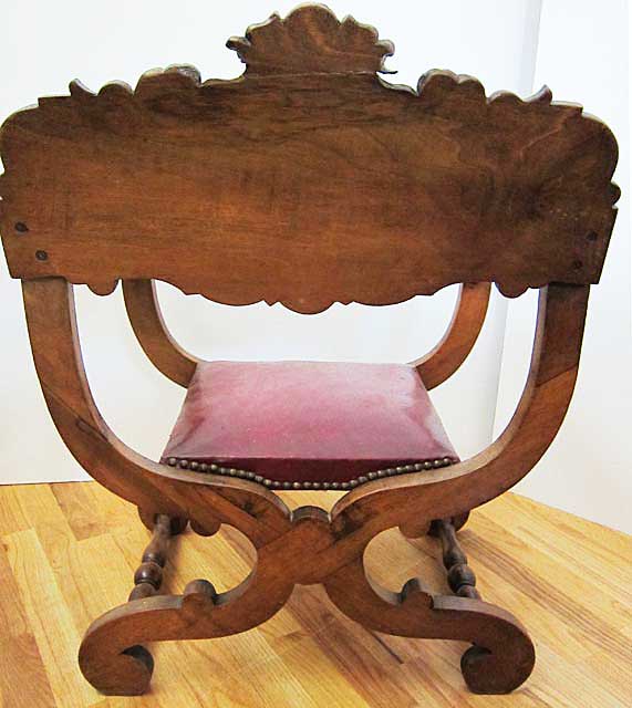 child's antique chair verso