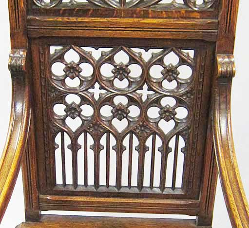 5224-armchair gothic panel
