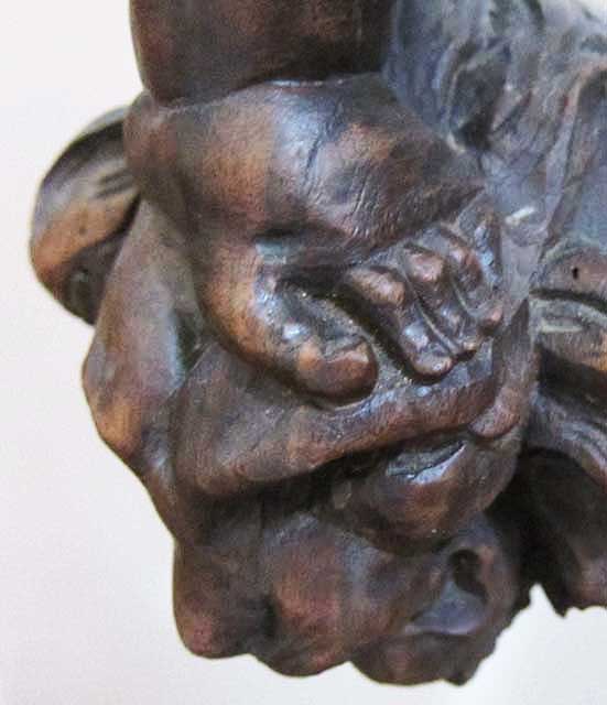putto left foot