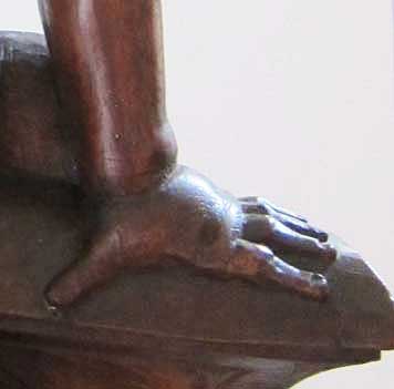 sgabello putto right hand