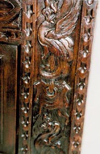 3089-carved figures