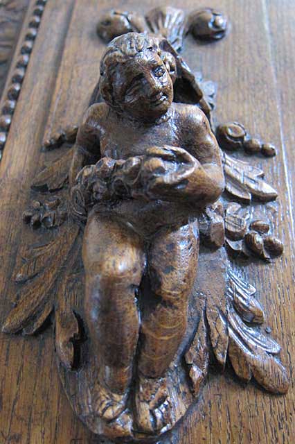 9460-putto from front