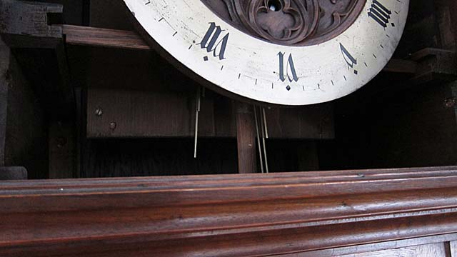 4179-gothic clock face interior