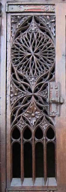 open tracery rosace
