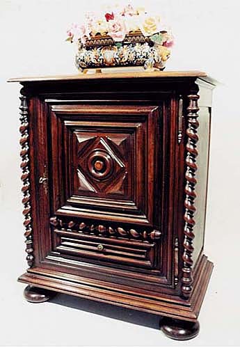 antique cabinet Confiturier