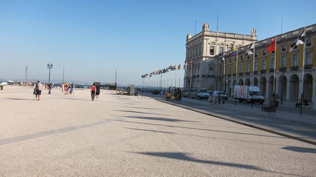 lisbon-praca do comercio