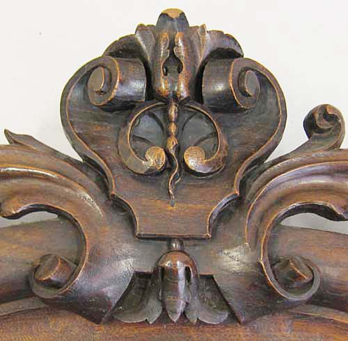 5144-center detail carved mirror