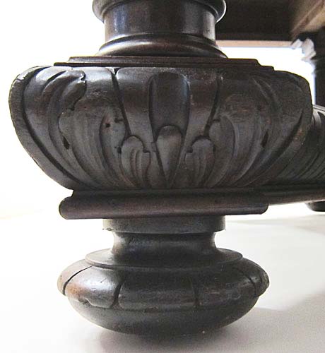 4188-carved acanthus leaf base italian antique table
