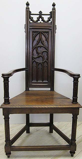 5112-gothic armchair