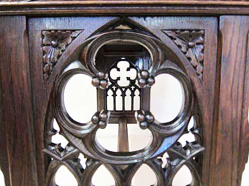 gothic tracery