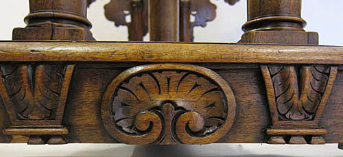5181-palmette design trestle table