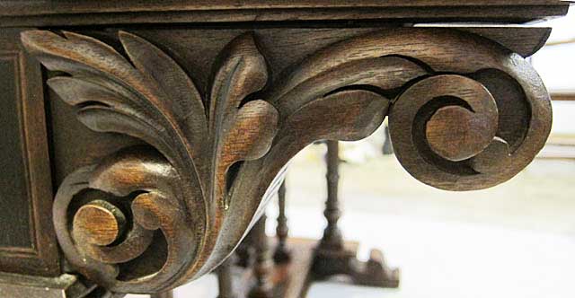 5192-scrollwork acanthus spandrel