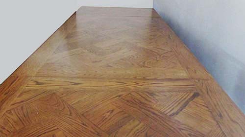 5219-table-parquet-top-extended